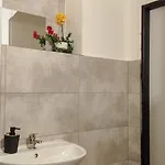 Soukromé Křídlo Pro 7 Osob V Praze 3* Prague