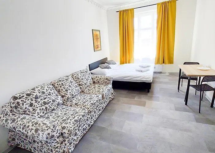 Soukromé Křídlo Pro 7 Osob V Praze Maison d'hôtes Prague